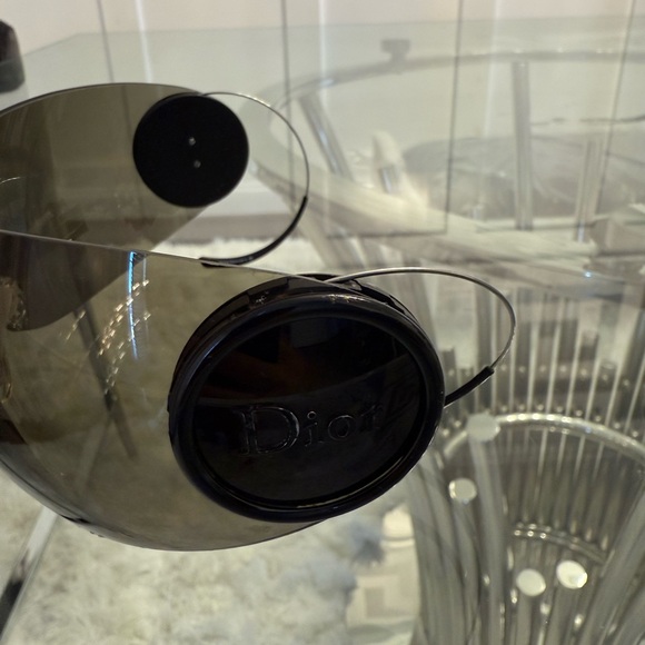 Christian Dior x John Galliano Sport 2 2000s oversize Sunglasses - Picture 3 of 8